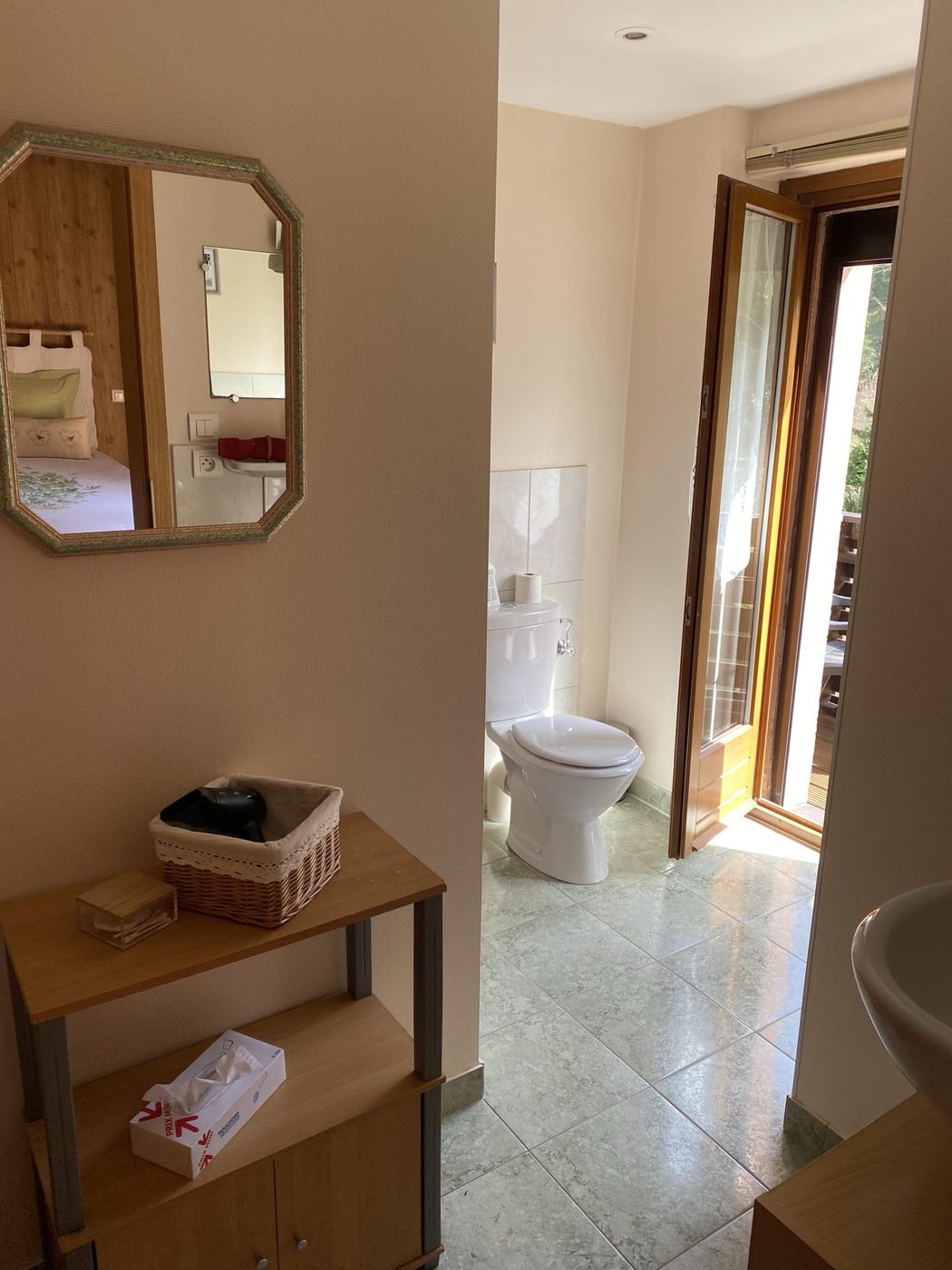 Salle de bain de la chambre Gentiane